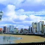 شقة Duplex Con Encanto En Cimadevilla