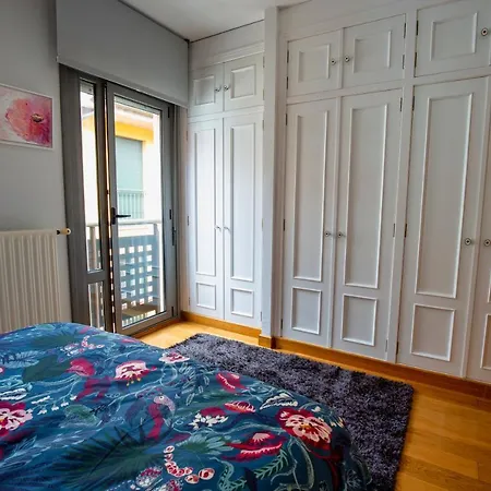 Appartamento Duplex Con Encanto En Cimadevilla Gijón